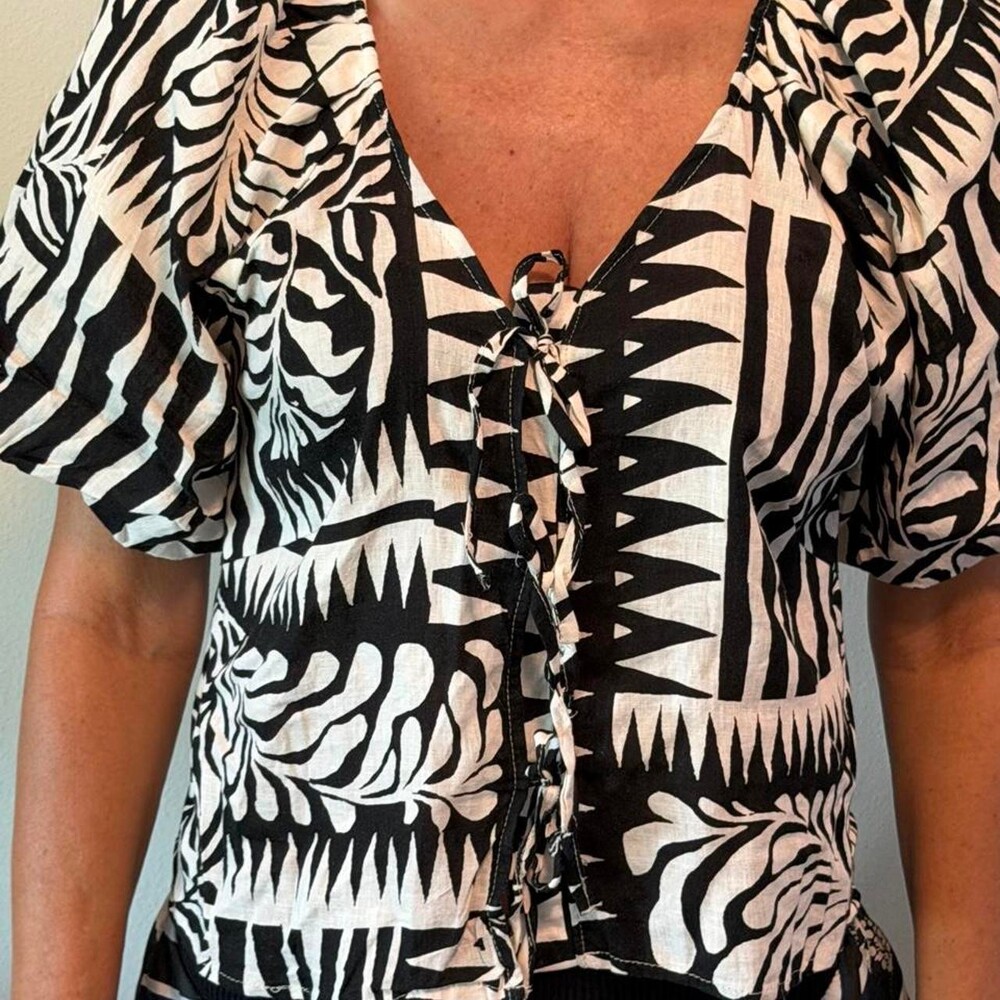 Christian Siriano black and white abstract leaf and stripe print blouse with tie